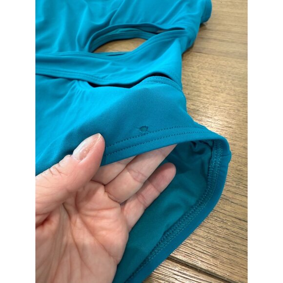 Women's Vince Camuto 1 Shoulder 1 piece w/ cutout and soft wrap waist, size 12 - Picture 11 of 12